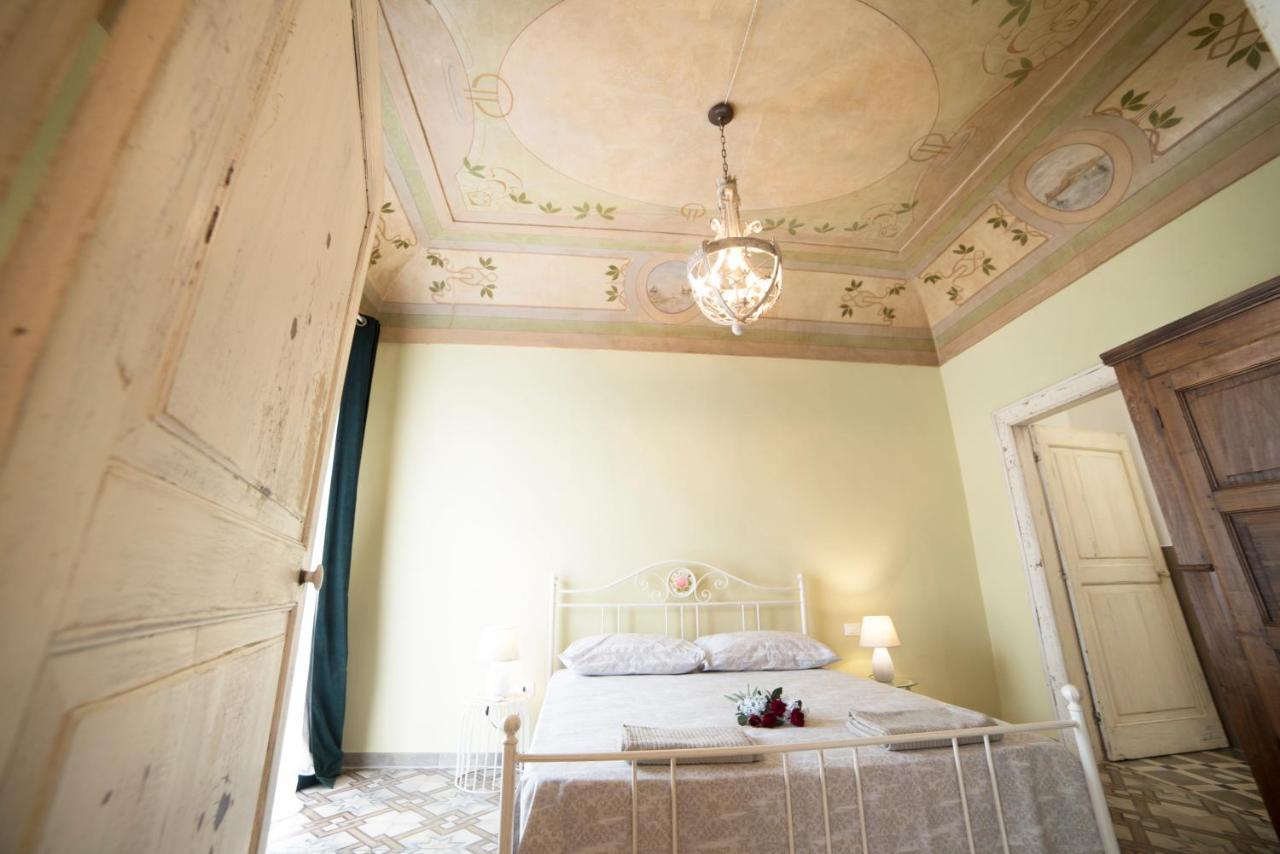 Aria Di Vico Aparthotel Vico Del Gargano Extérieur photo