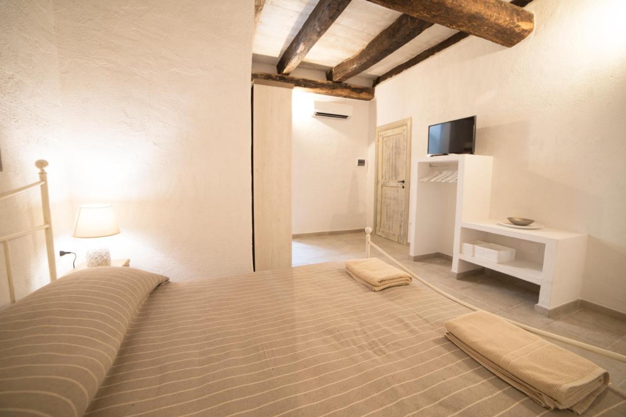 Aria Di Vico Aparthotel Vico Del Gargano Extérieur photo