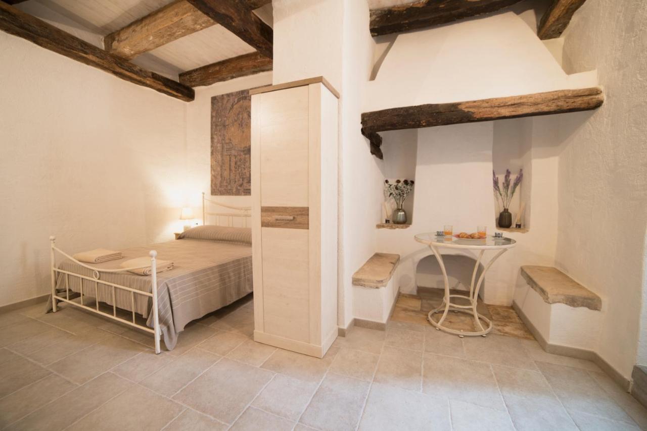 Aria Di Vico Aparthotel Vico Del Gargano Extérieur photo